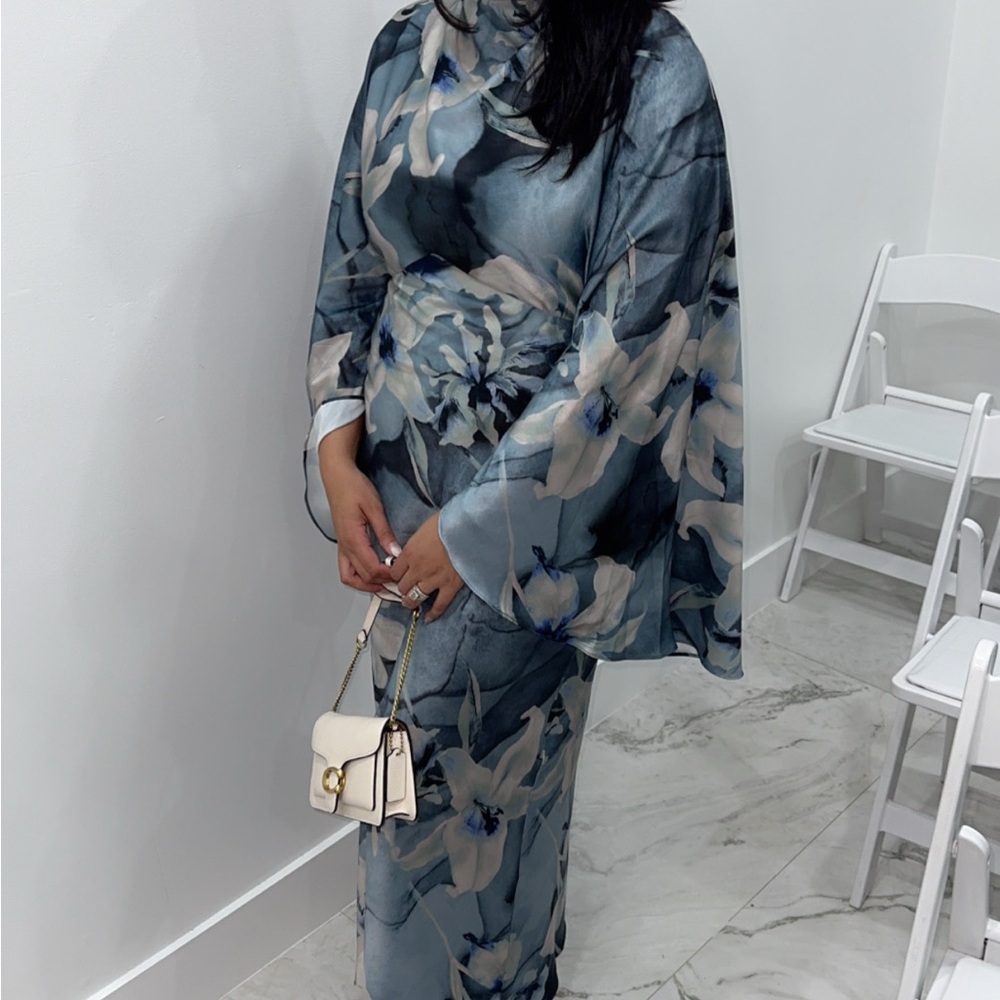 Elegant Floral Maxi Dress
